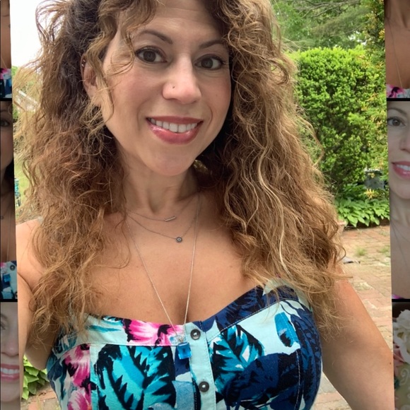 Meet your Posher, Posh - Picture 1 of 1